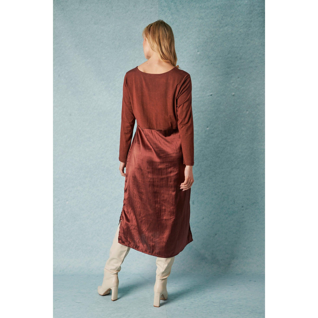 Long Sleeve Midi Dress - Dark Chocolate - Willow and Vine