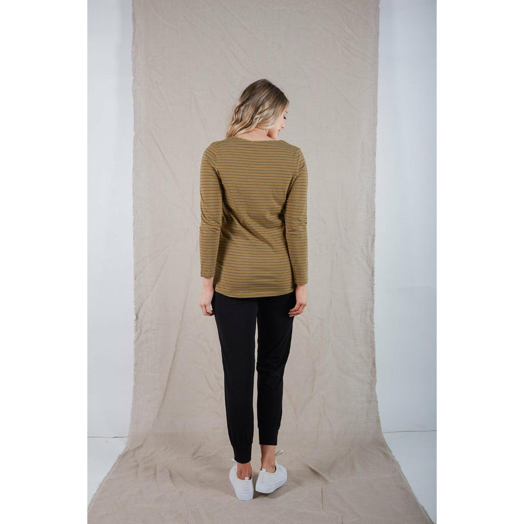 The Long Sleeve Curve Hem Top - Willow and Vine